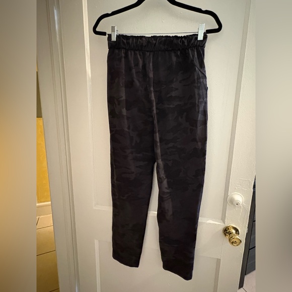 Lululemon Keep Moving Pant 7/8 High-Rise - Picture 8 of 10